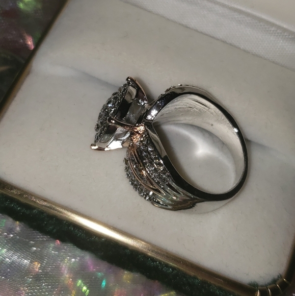 NEW Sophisticated Halo Gold Silver CZ Pave SZ 7 Ring Heavy Statement Bold main image 3
